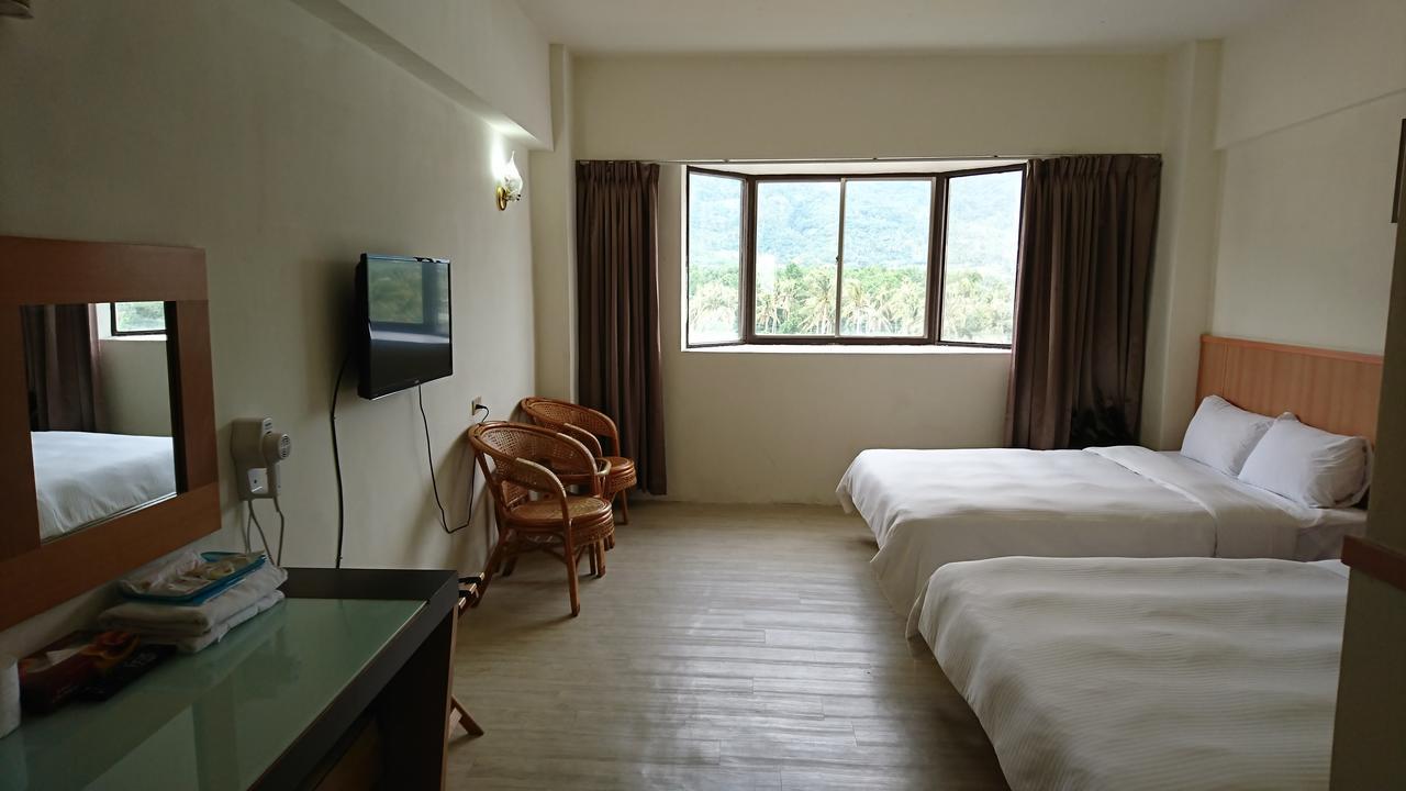 Angela Hotel T'ai-tung Extérieur photo